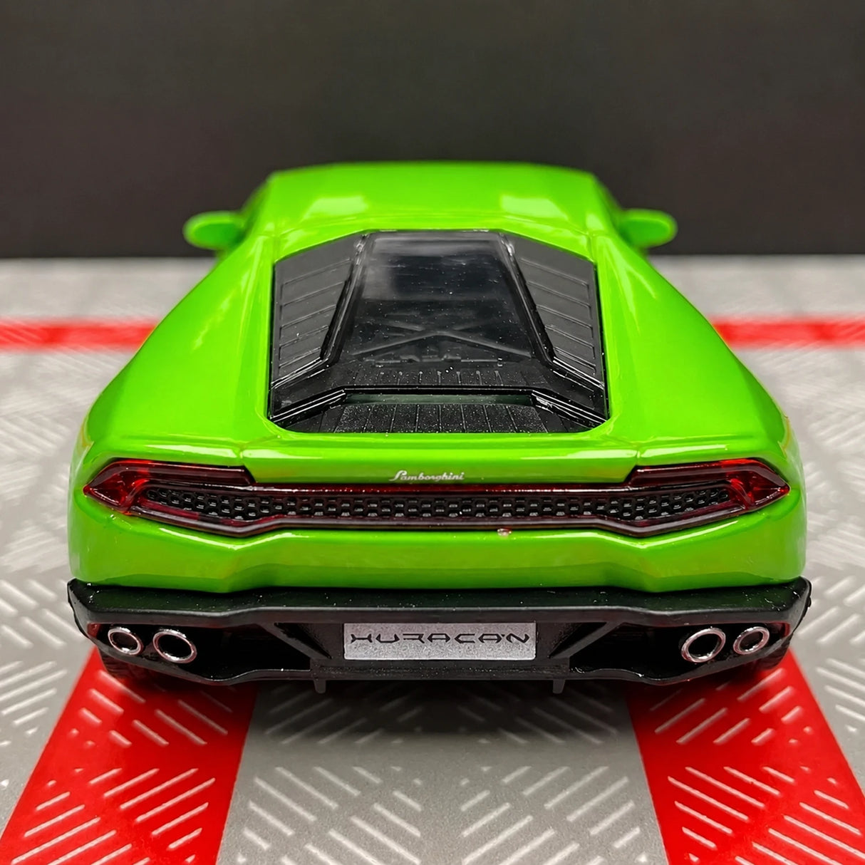[TOY] 1:36 Lamborghini 2016 Huracan LP610-4 Green Model Car Die-Cast
