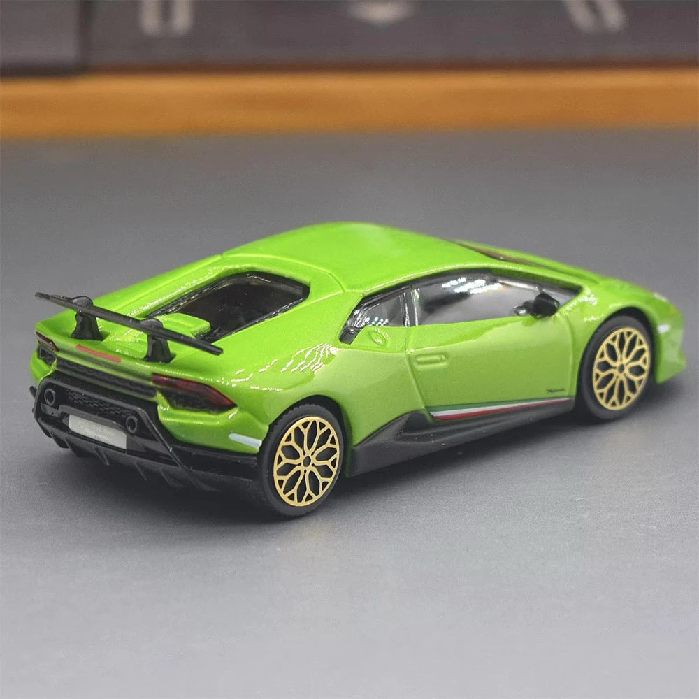[TOY] 1:36 Lamborghini 2017 Huracan LP640-4 Performante Green Model Car Die-Cast
