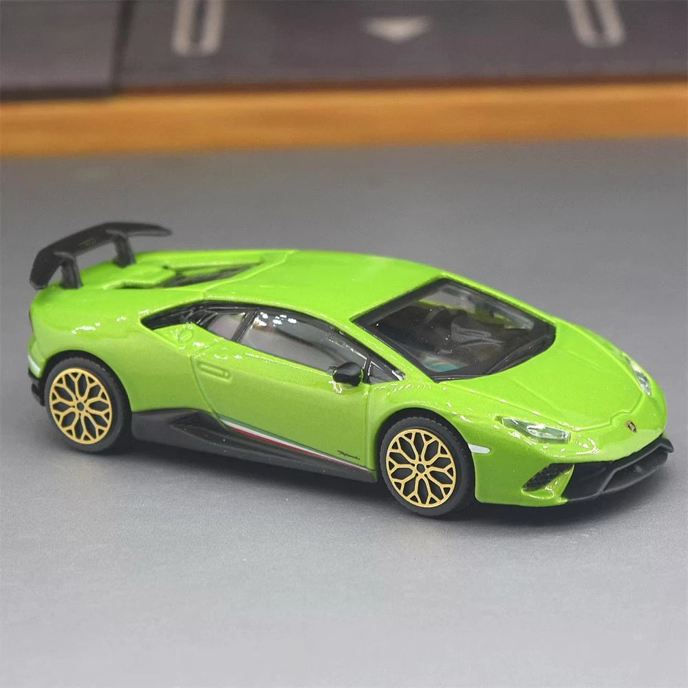 [TOY] 1:36 Lamborghini 2017 Huracan LP640-4 Performante Green Model Car Die-Cast