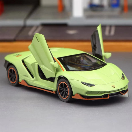[TOY] 1:36 Lamborghini 2018 Aventador LP780-4 SVJ Green Model Car Die-Cast
