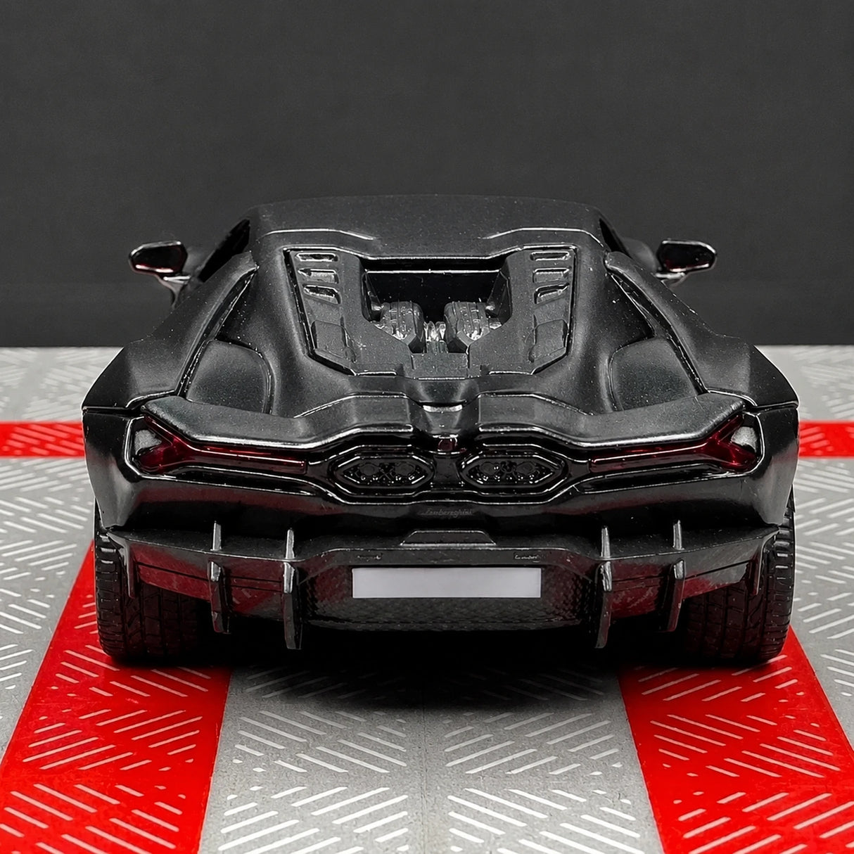 Lamborghini 2023 Revuelto Black 1:36 – Diecast Display Model Die-Cast