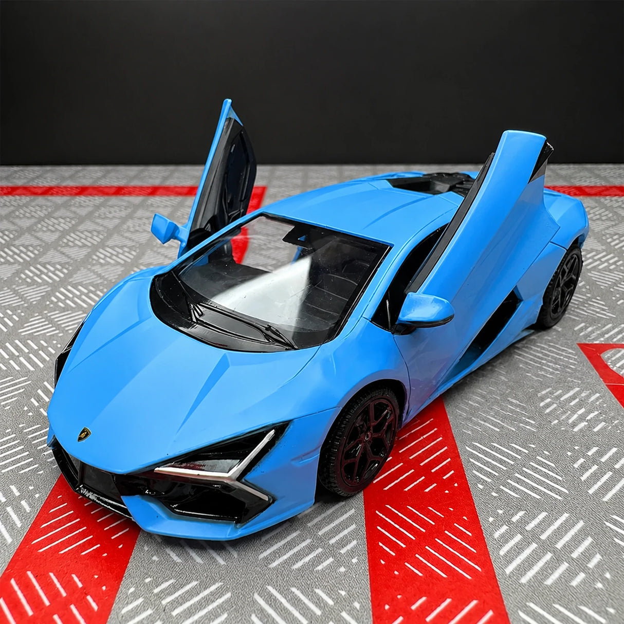 Lamborghini 2023 Revuelto Blue 1:36 – Diecast Display Model Die-Cast