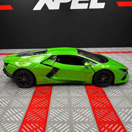 Lamborghini 2023 Revuelto أخضر 1:36 – نموذج عرض معدني مصبوب