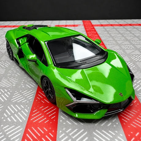 Lamborghini 2023 Revuelto أخضر 1:36 – نموذج عرض معدني مصبوب