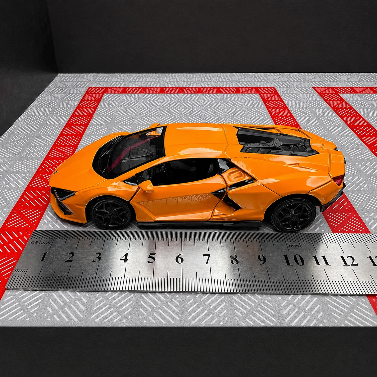 [TOY] 1:36 Lamborghini 2023 Revuelto オレンジ モデルカー Die-Cast