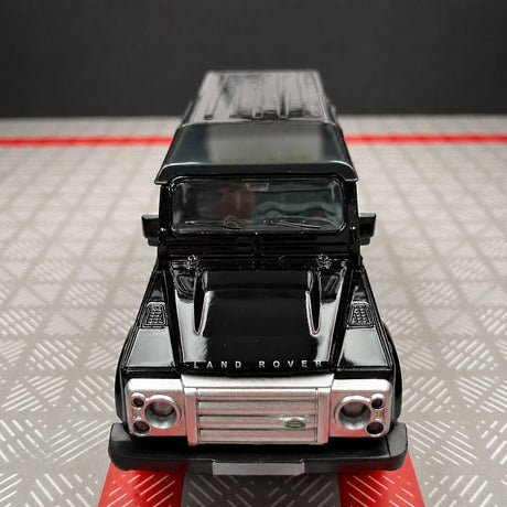 [TOY] 1:36 Land Rover 1990 Defender 110 nero modellino di auto Die-Cast