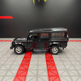 [TOY] 1:36 Land Rover 1990 Defender 110 zwart modelauto Die-Cast