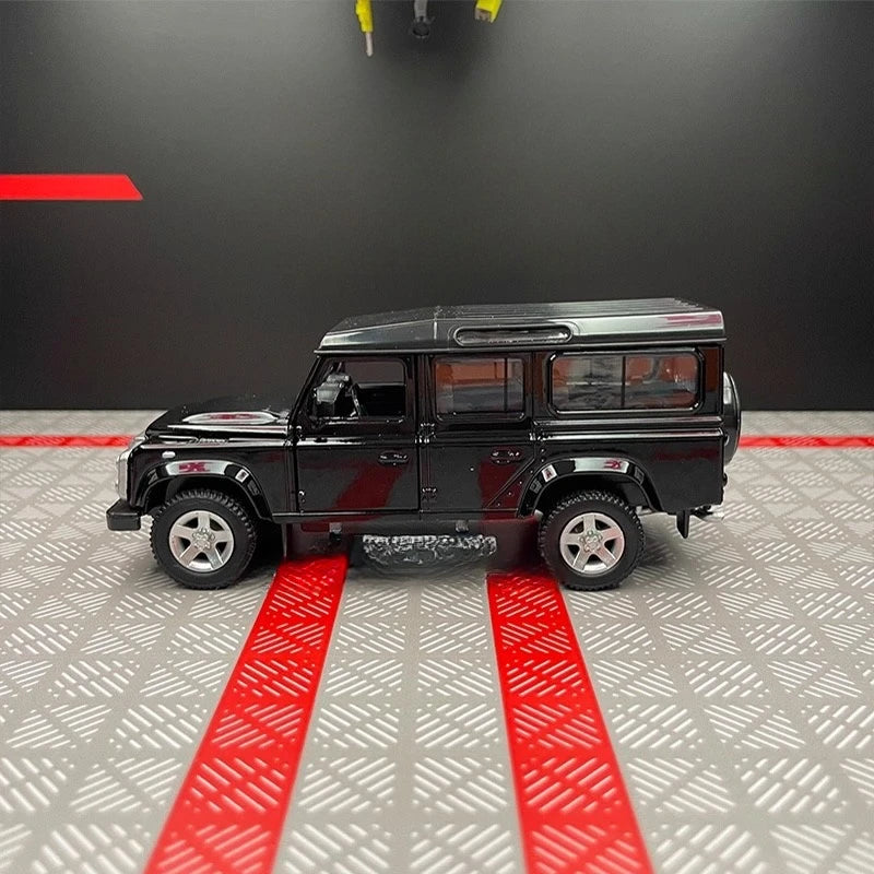 [TOY] 1:36 Land Rover 1990 Defender 110 Black Model Car Die-Cast