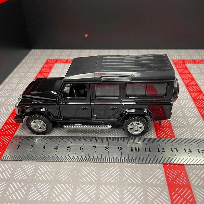 [TOY] 1:36 Land Rover 1990 Defender 110 Black Model Car Die-Cast