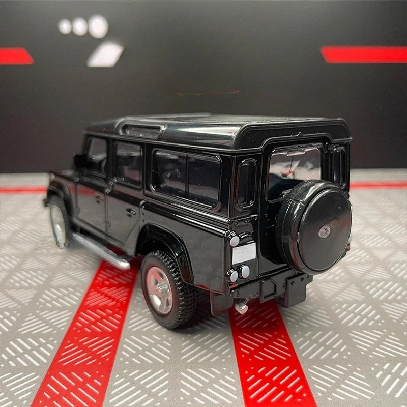 [TOY] 1:36 Land Rover 1990 Defender 110 Black Model Car Die-Cast