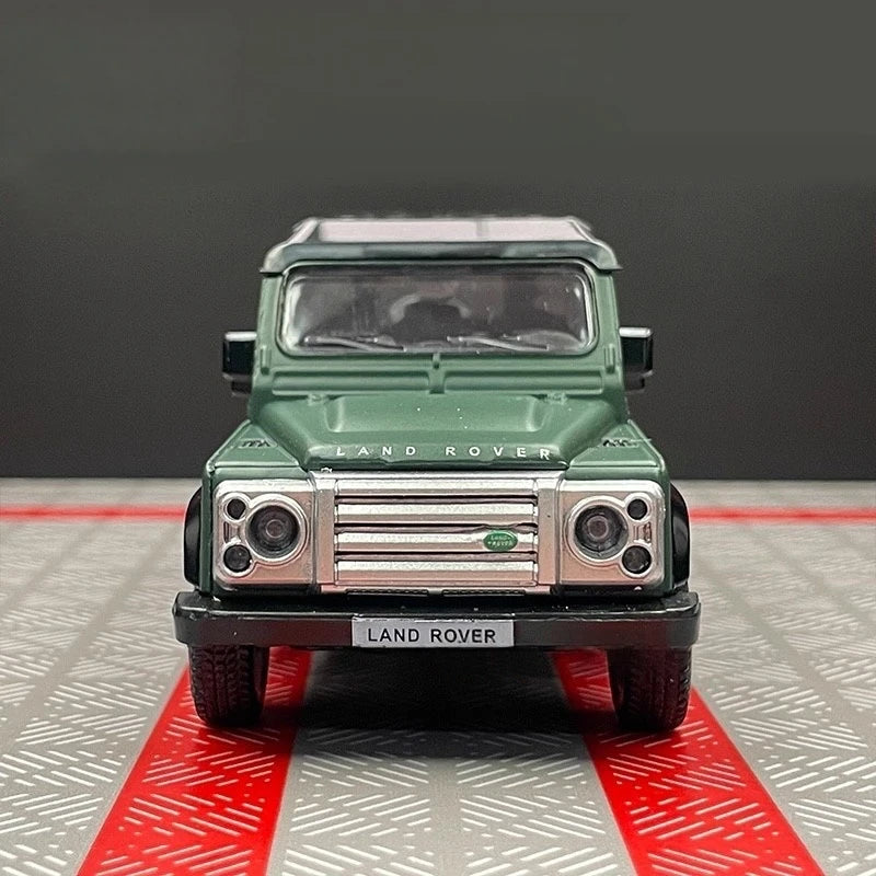 [TOY] 1:36 Land Rover 1990 Defender 110 Matte Green Model Car Die-Cast