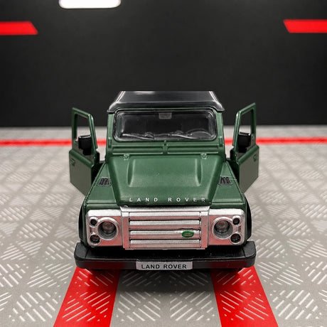 [TOY] 1:36 Land Rover 1990 Defender 110 opaco verde modellino di auto Die-Cast
