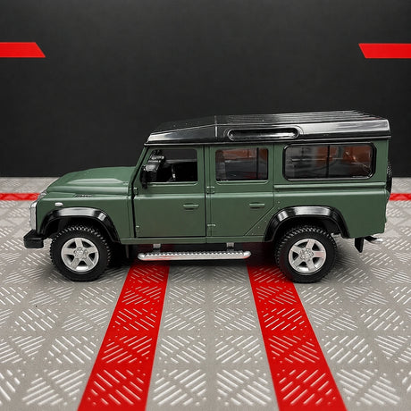 [TOY] 1:36 Land Rover 1990 Defender 110 opaco verde modellino di auto Die-Cast