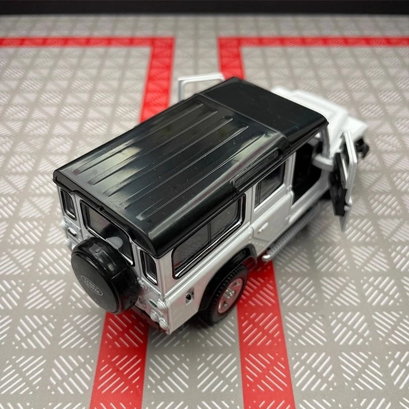 [TOY] 1:36 Land Rover 1990 Defender 110 White Model Car Die-Cast