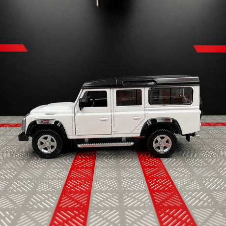 [TOY] 1:36 Land Rover 1990 Defender 110 White Model Car Die-Cast