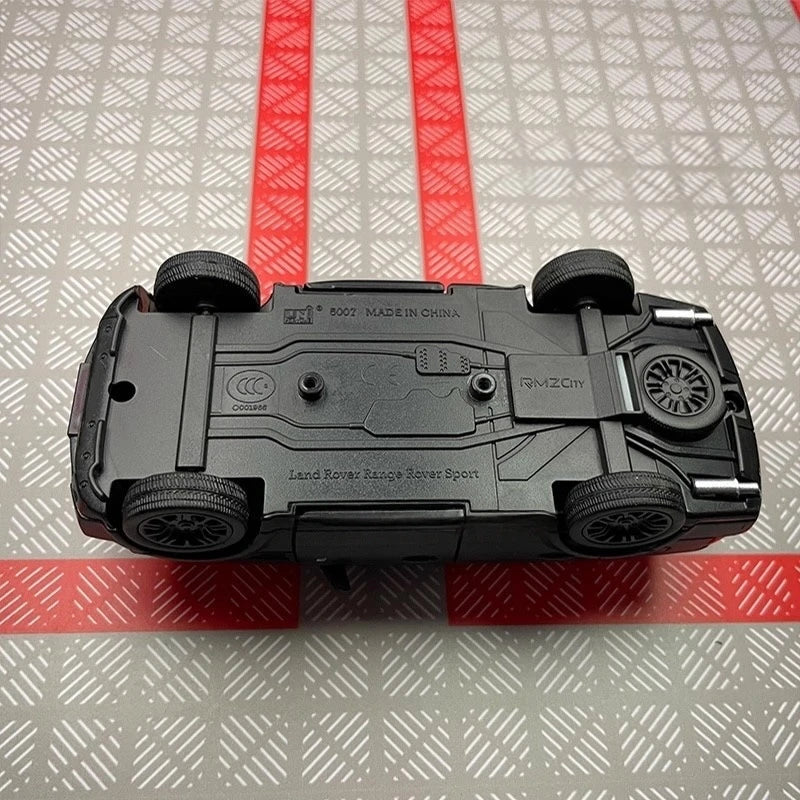 [TOY] 1:36 Land Rover 2005 Range Rover Matte Black Model Car Die-Cast