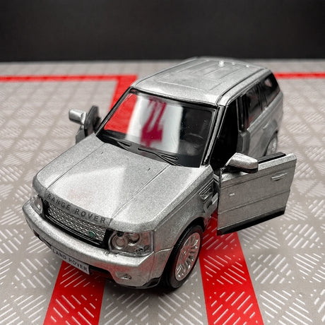 [TOY] 1:36 Land Rover 2005 Range Rover argento modellino di auto Die-Cast