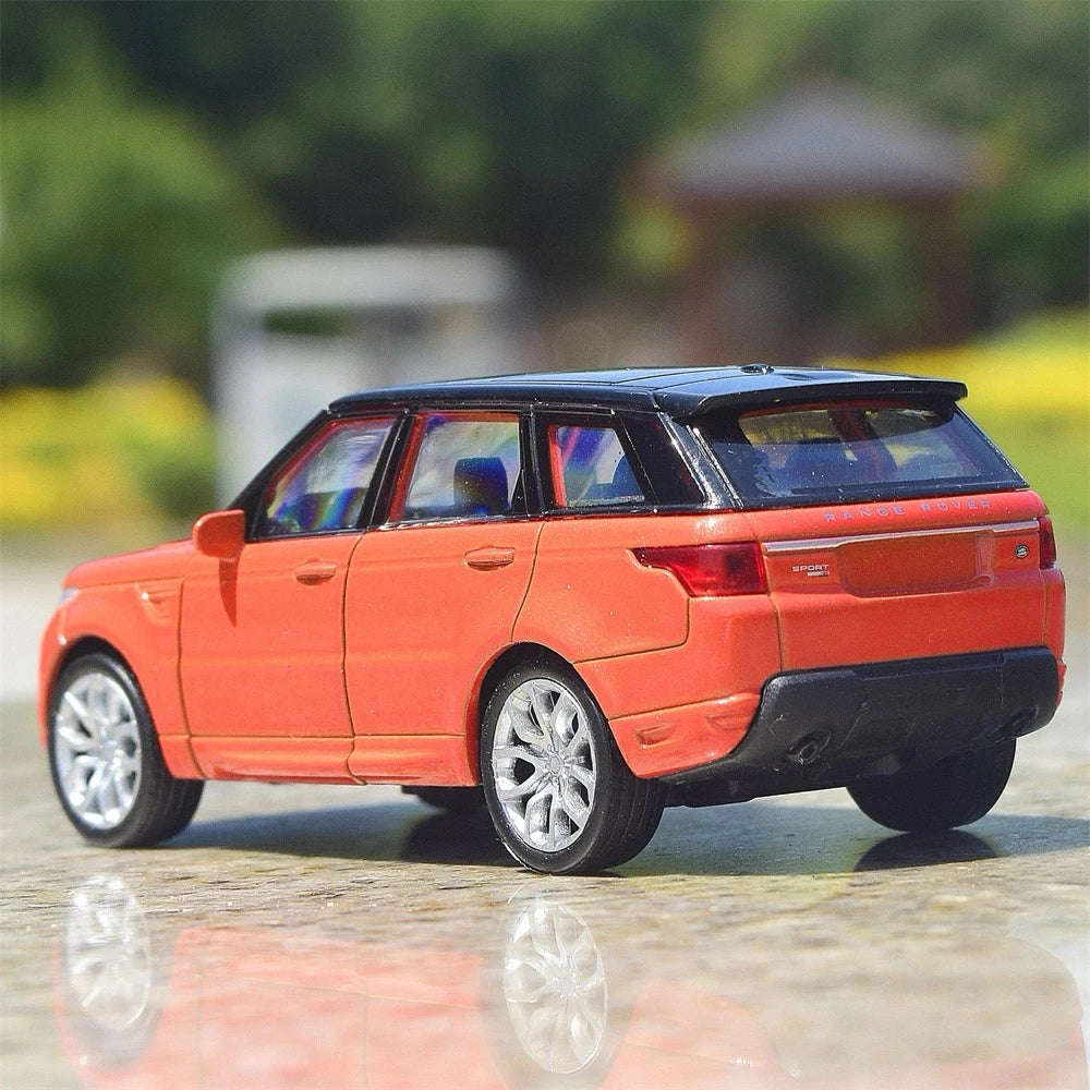 [TOY] 1:36 Land Rover 2018 Range Rover Sport Red Model Car Die-Cast