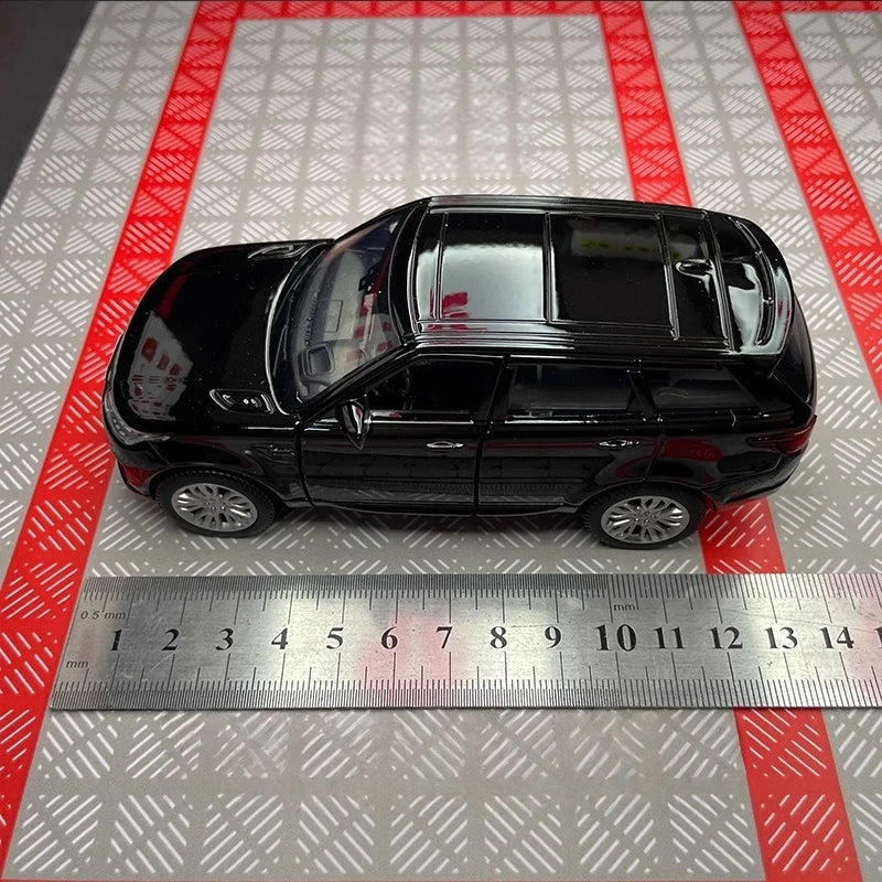 [TOY] 1:36 Land Rover 2018 Range Rover Sport Black Model Car Die-Cast