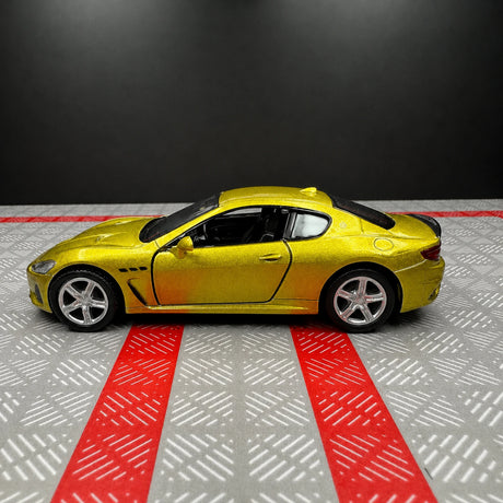 Maserati 2008 GranTurismo ذهبي 1:36 – نموذج عرض معدني مصبوب