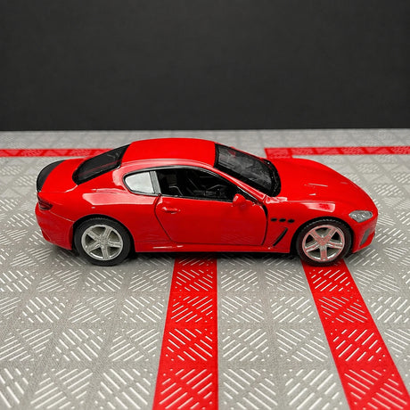 Maserati 2008 GranTurismo أحمر 1:36 – نموذج عرض معدني مصبوب