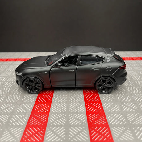 Maserati 2016 Levante Matte أسود 1:36 – نموذج عرض معدني مصبوب