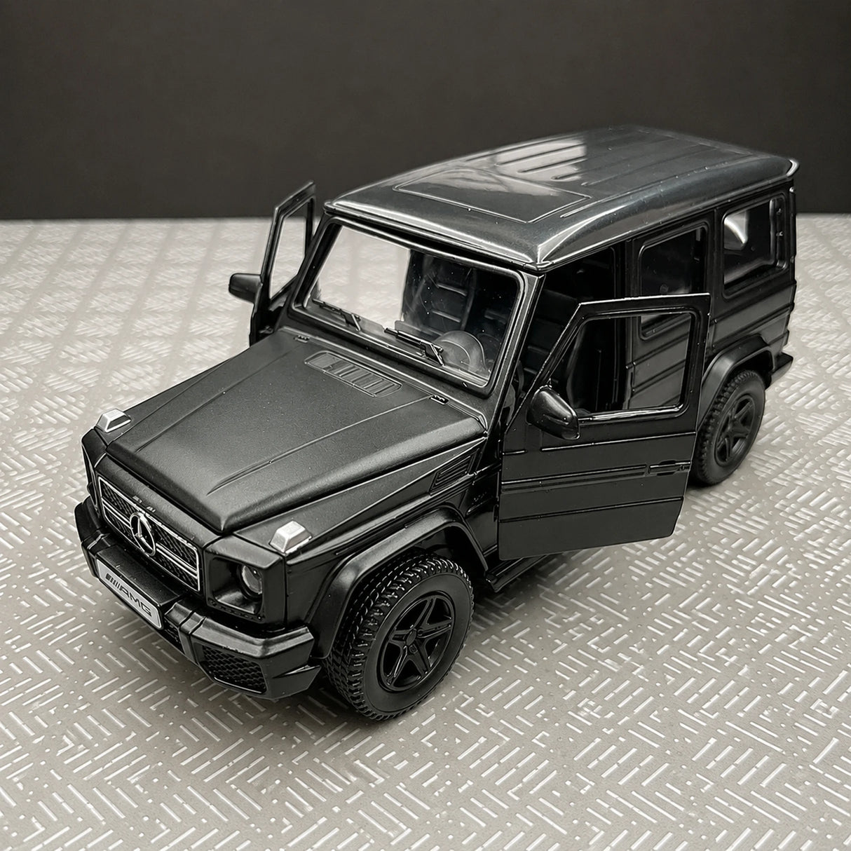 Mercedes-AMG 2015 G63 Matte أسود 1:36 – نموذج عرض معدني مصبوب