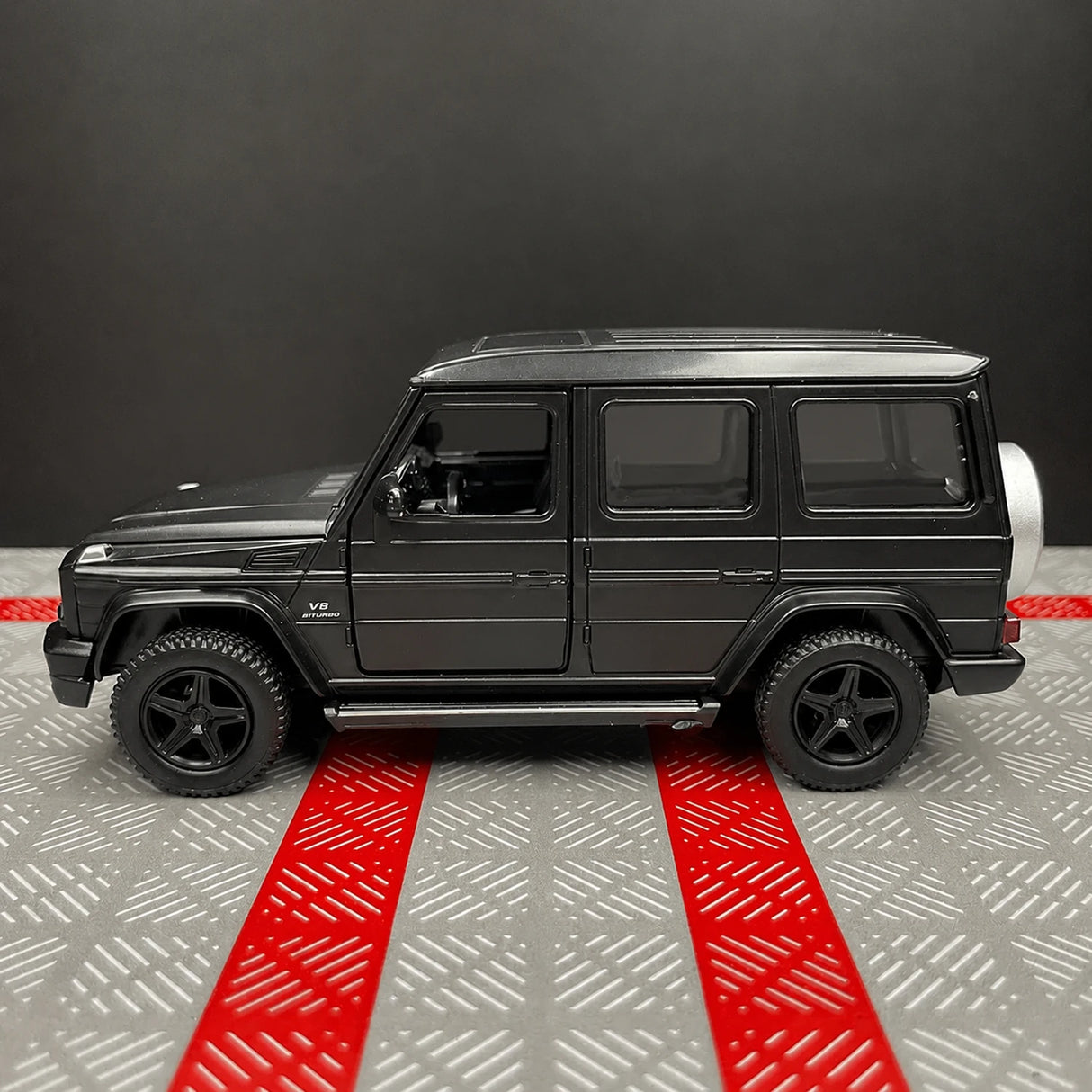 Mercedes-AMG 2015 G63 Matte أسود 1:36 – نموذج عرض معدني مصبوب