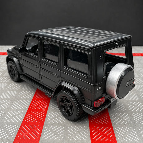 Mercedes-AMG 2015 G63 Noir mat 1:36 – Modèle d’exposition en métal moulé sous pression
