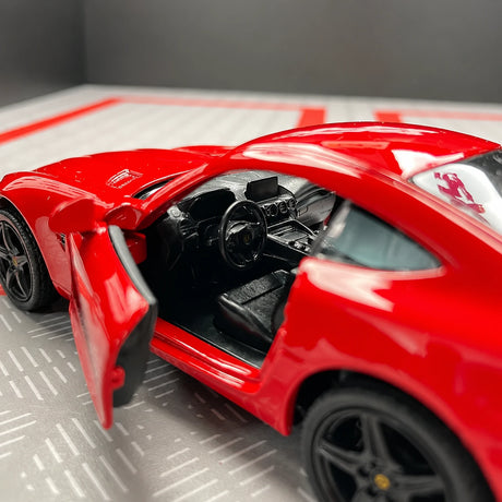 [TOY] 1:36 Mercedes-AMG 2020 GTS Red Model Car Die-Cast