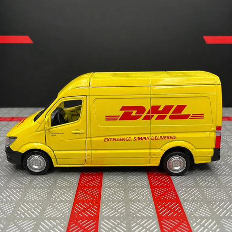 Mercedes-Benz 2018 Sprinter DHL 1:36 – Modelo de Display de Fundición a Presión