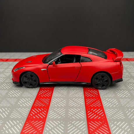 Nissan 2009 GT-R R35 Matte أحمر 1:36 – نموذج عرض معدني مصبوب