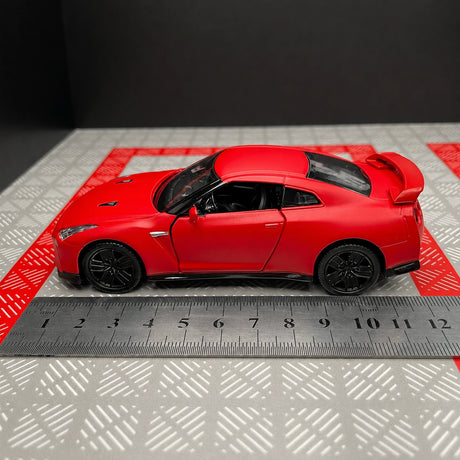 Nissan 2009 GT-R R35 Matte أحمر 1:36 – نموذج عرض معدني مصبوب