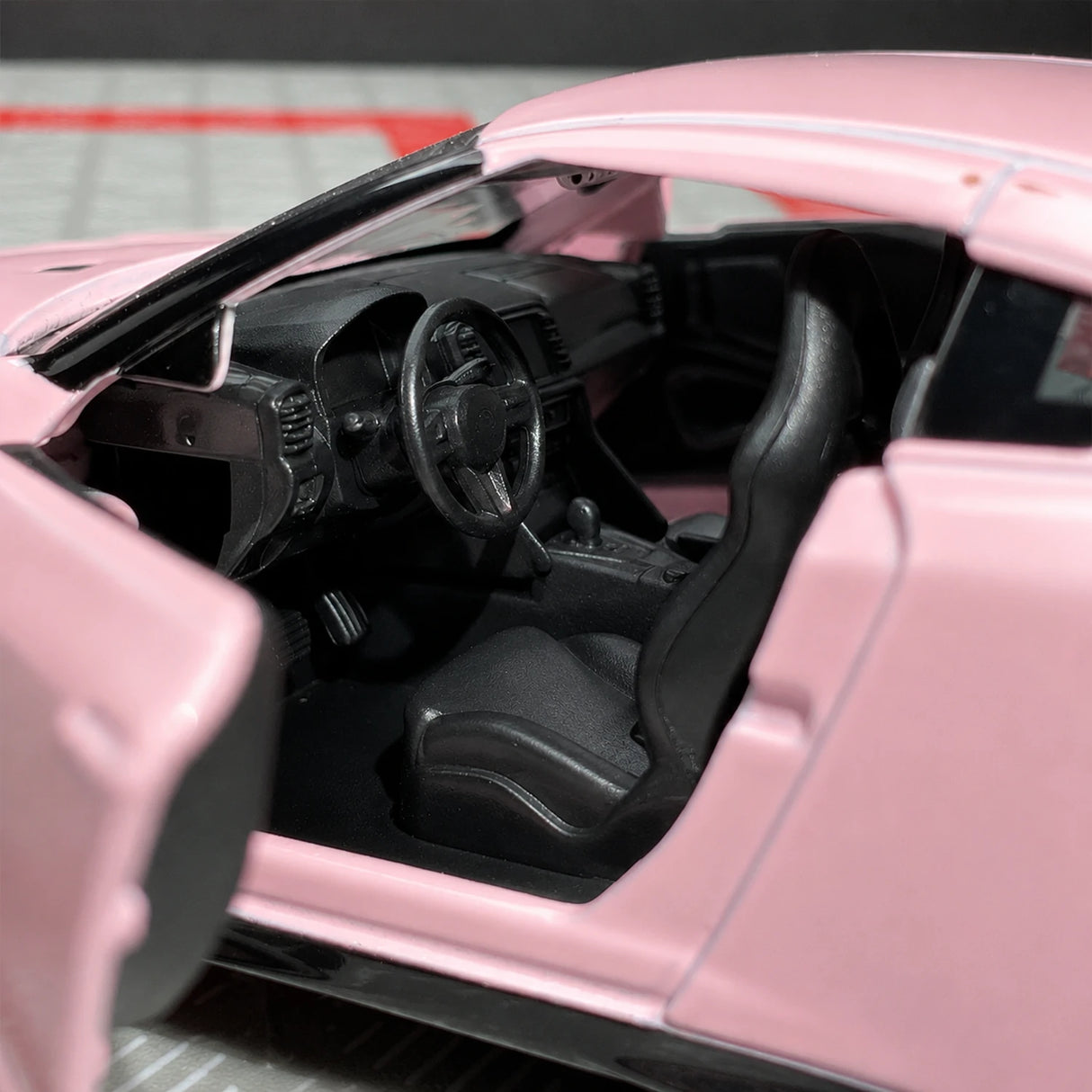Nissan 2009 GT-R R35 핑크 1:36 – 다이캐스트 디스플레이 모델 다이캐스트