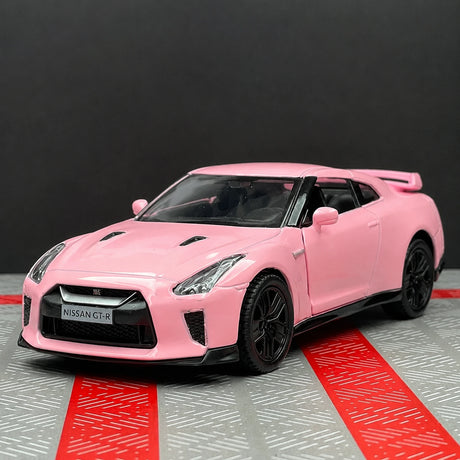 Nissan 2009 GT-R R35 وردي 1:36 – نموذج عرض معدني مصبوب
