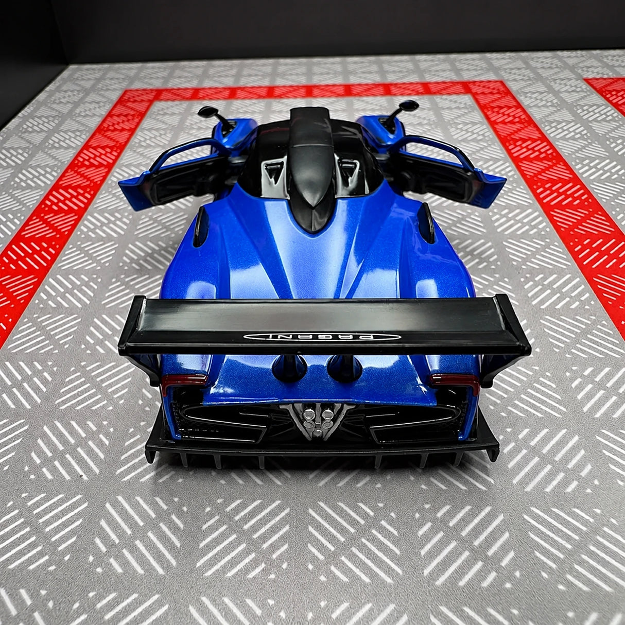[TOY] 1:36 Pagani 2009 Zonda R Blue Model Car Die-Cast