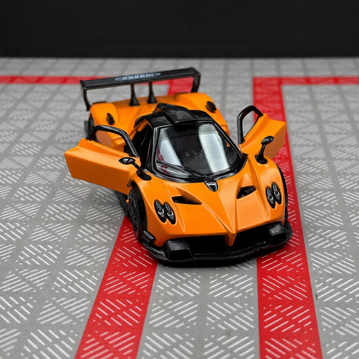 [TOY] 1:36 Pagani 2009 Zonda R Orange Model Car Die-Cast