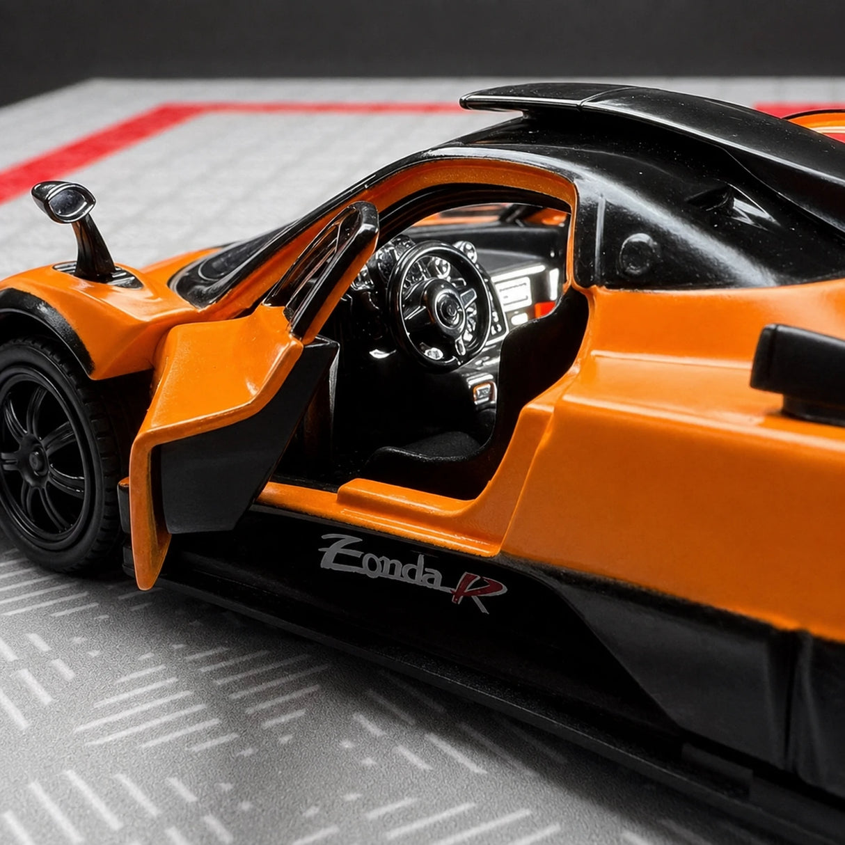 [TOY] 1:36 Pagani 2009 Zonda R Orange Model Car Die-Cast