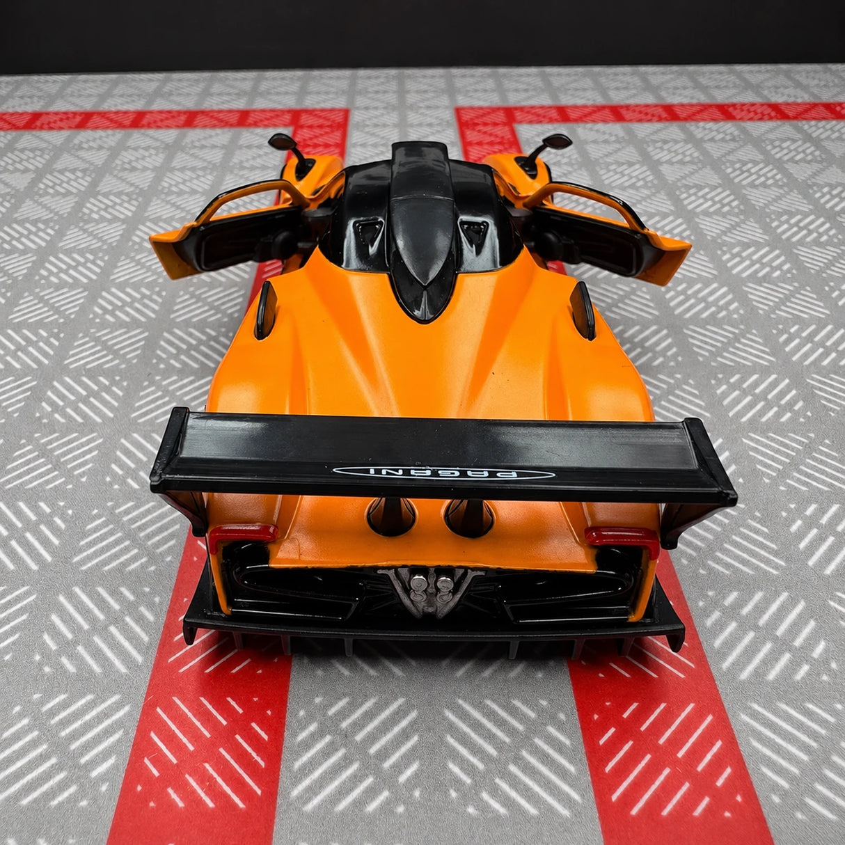 [TOY] 1:36 Pagani 2009 Zonda R Orange Model Car Die-Cast