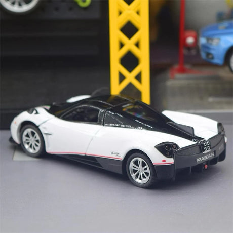 [TOY] 1:36 Pagani 2012 Huayra White Model Car Die-Cast