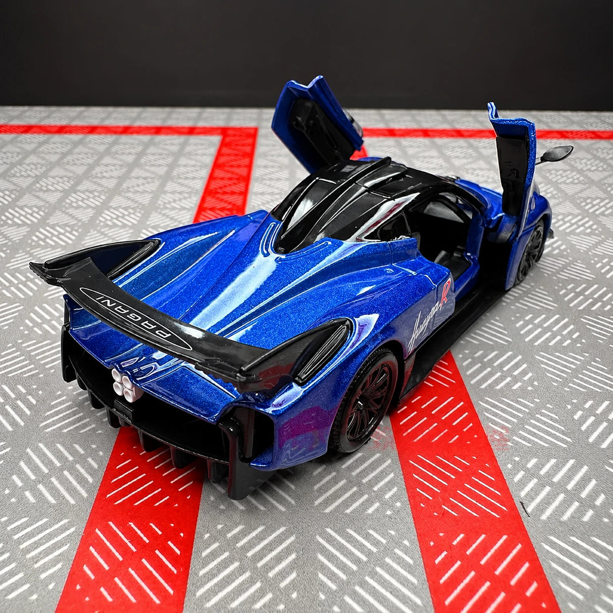 [TOY] 1:36 Pagani 2021 Huayra R Blue Model Car Die-Cast