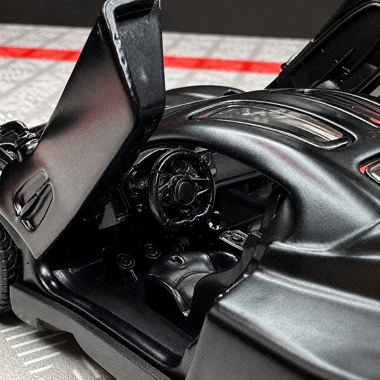 [TOY] 1:36 Pagani 2023 Utopia Black Model Car Die-Cast