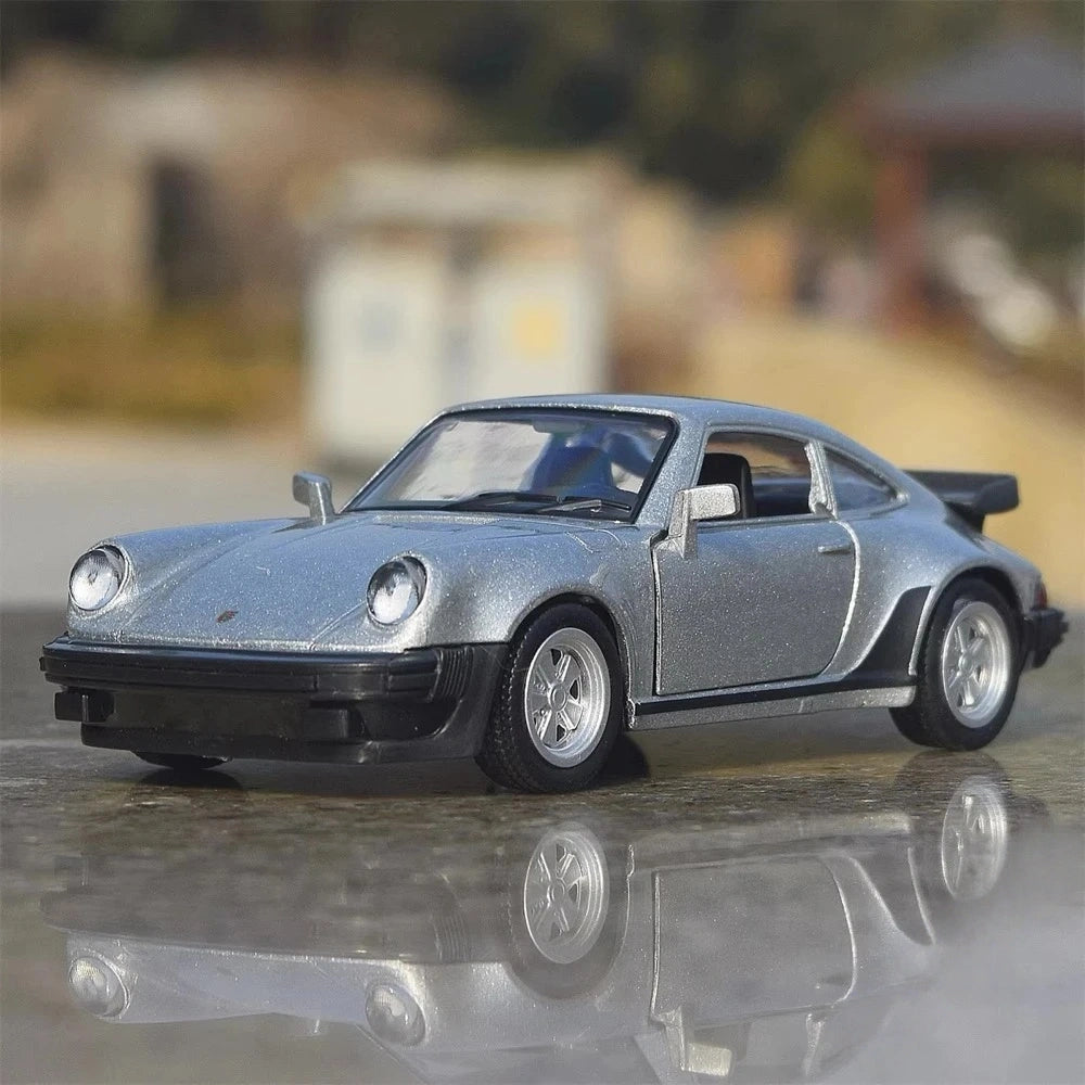 [TOY] 1:36 Porsche 1978 911 Turbo Silver Model Car Die-Cast