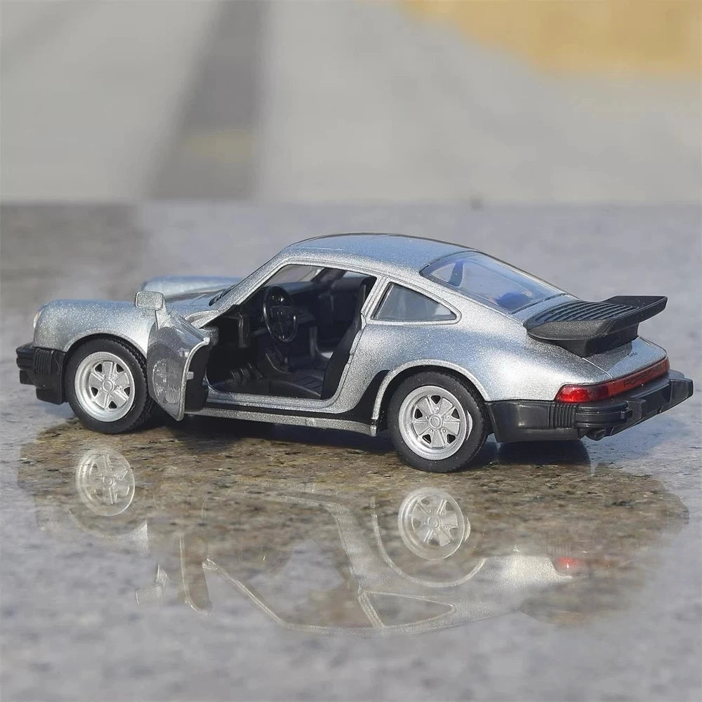 [TOY] 1:36 Porsche 1978 911 Turbo Silver Model Car Die-Cast