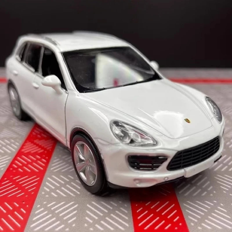 [TOY] 1:36 Porsche 2014 Cayenne White Model Car Die-Cast