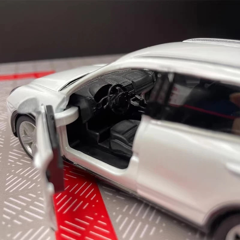 [TOY] 1:36 Porsche 2014 Cayenne White Model Car Die-Cast
