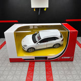 Porsche 2014 Cayenne White 1:36 – model wyświetlacza odlewany z odlewu