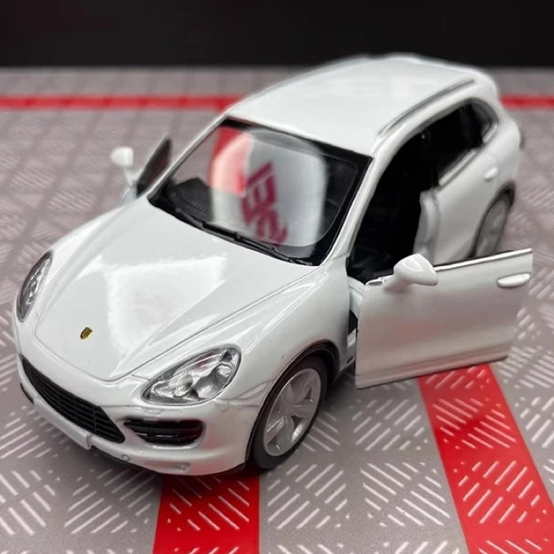 [TOY] 1:36 Porsche 2014 Cayenne White Model Car Die-Cast