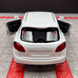 Porsche 2014 Cayenne White 1:36 – model wyświetlacza odlewany z odlewu