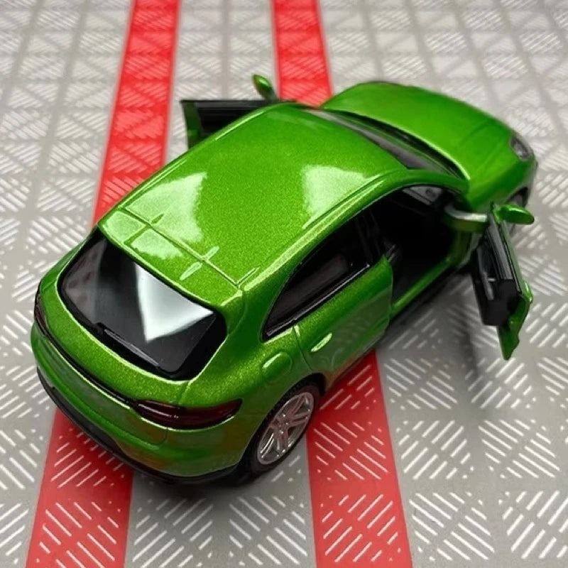 [TOY] 1:36 Porsche 2019 Macan Green Model Car Die-Cast